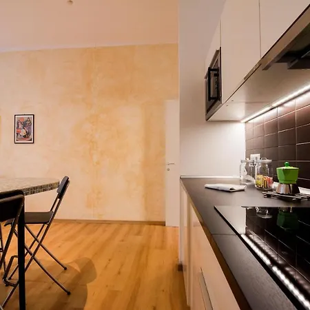 Bertola Luxury Apartment By Varental 公寓 *