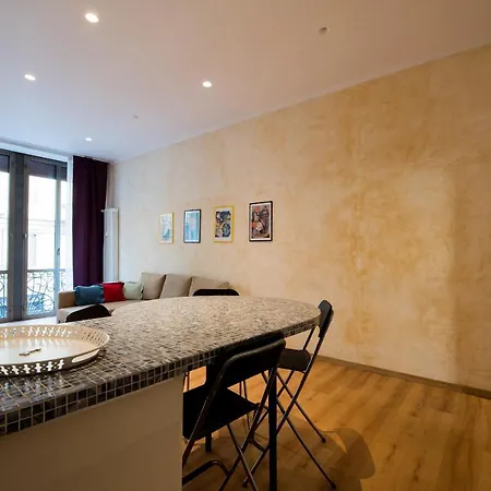 Bertola Luxury Apartment By Varental *