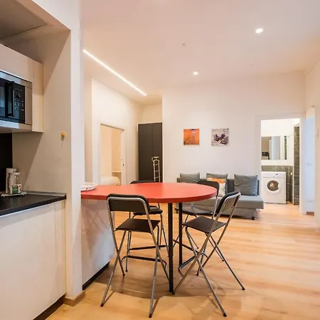 Bertola Luxury Apartment By Varental